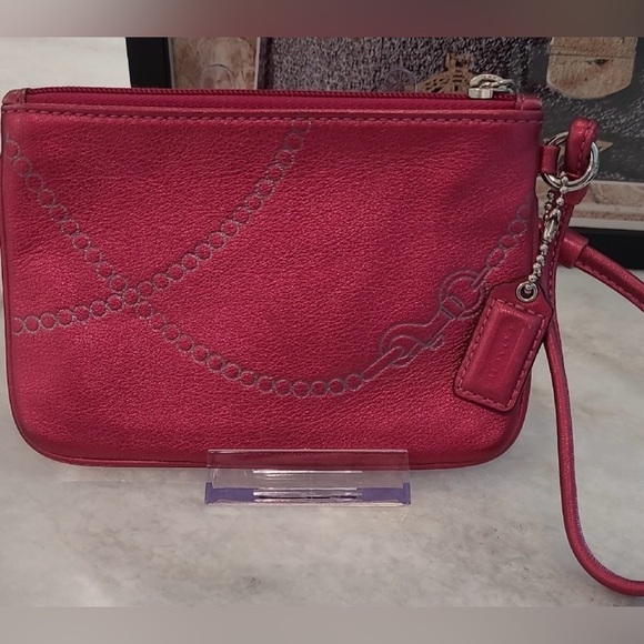 Coach Amazing Red Wristlet - EUC - Picture 1 of 4